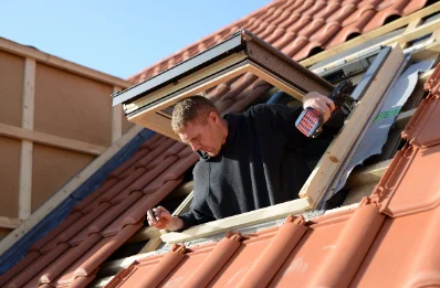 Pose de fenêtres de toit Velux à Borce